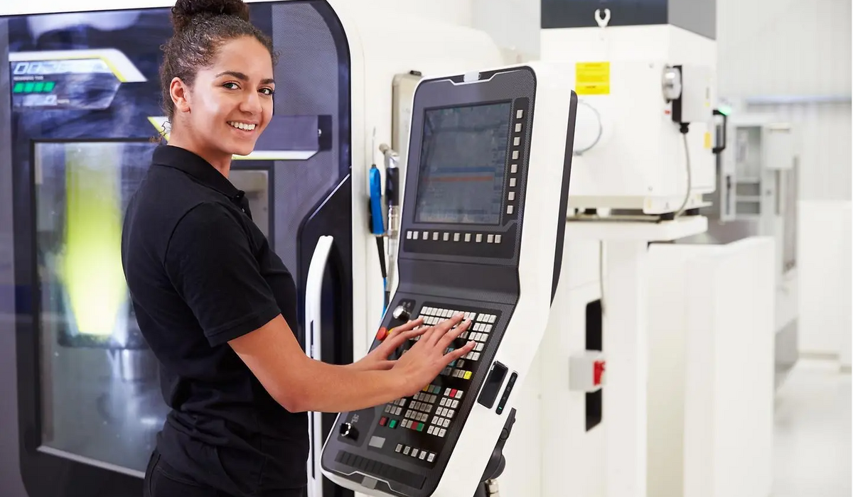 CNC- och industrioperatör - Nationell Yrkesutbildning (NY) bild