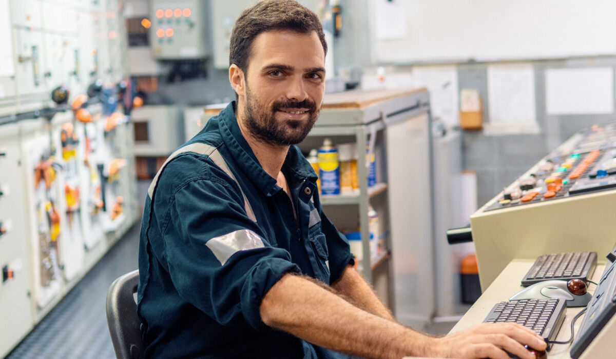 Vaktgående maskinpersonal - Nationell Yrkesutbildning (NY) bild